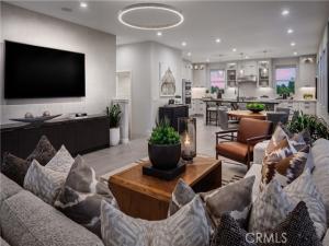 MLS #OC26186016 image #0