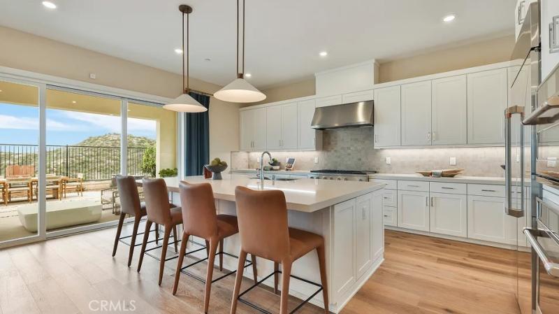 MLS #OC26186021 image #0