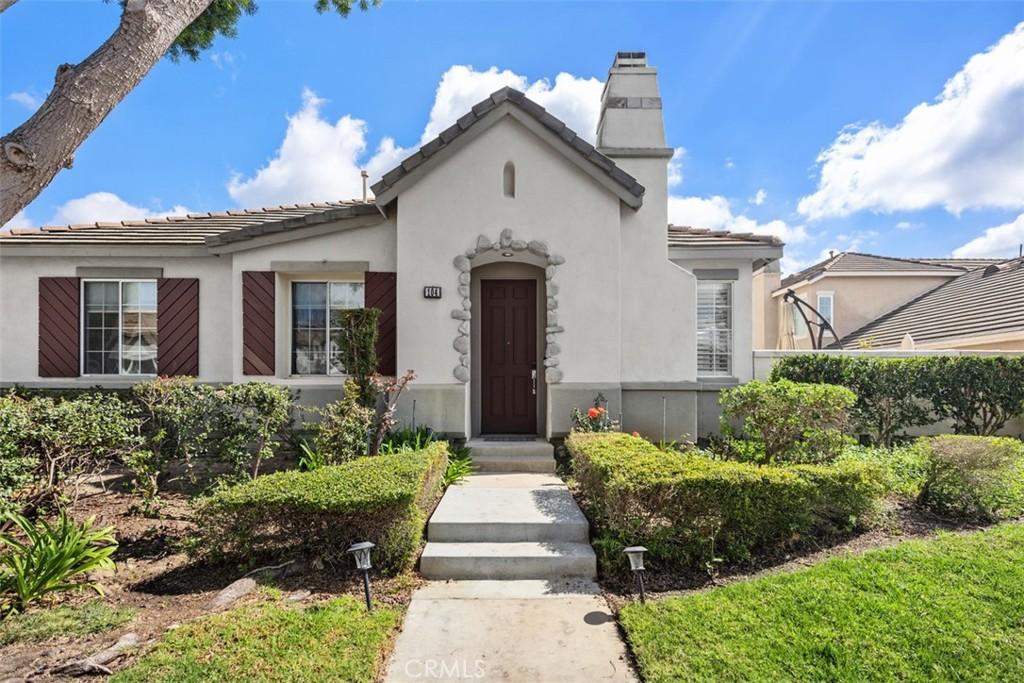 MLS #OC26186108 image #0