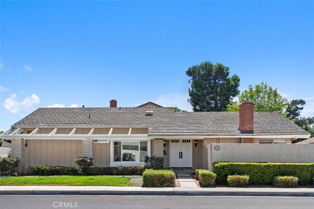 MLS #OC26186248 image #0