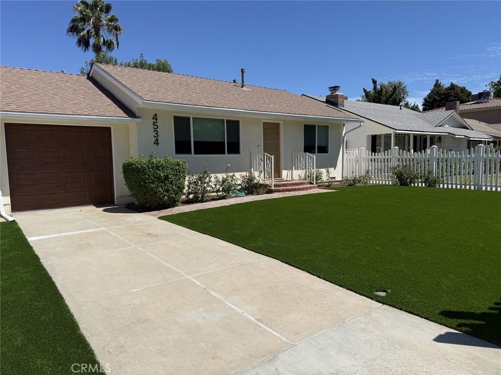 MLS #OC26186297 image #0