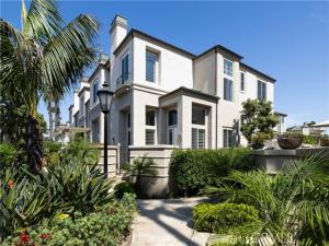 MLS #OC26186307 image #0