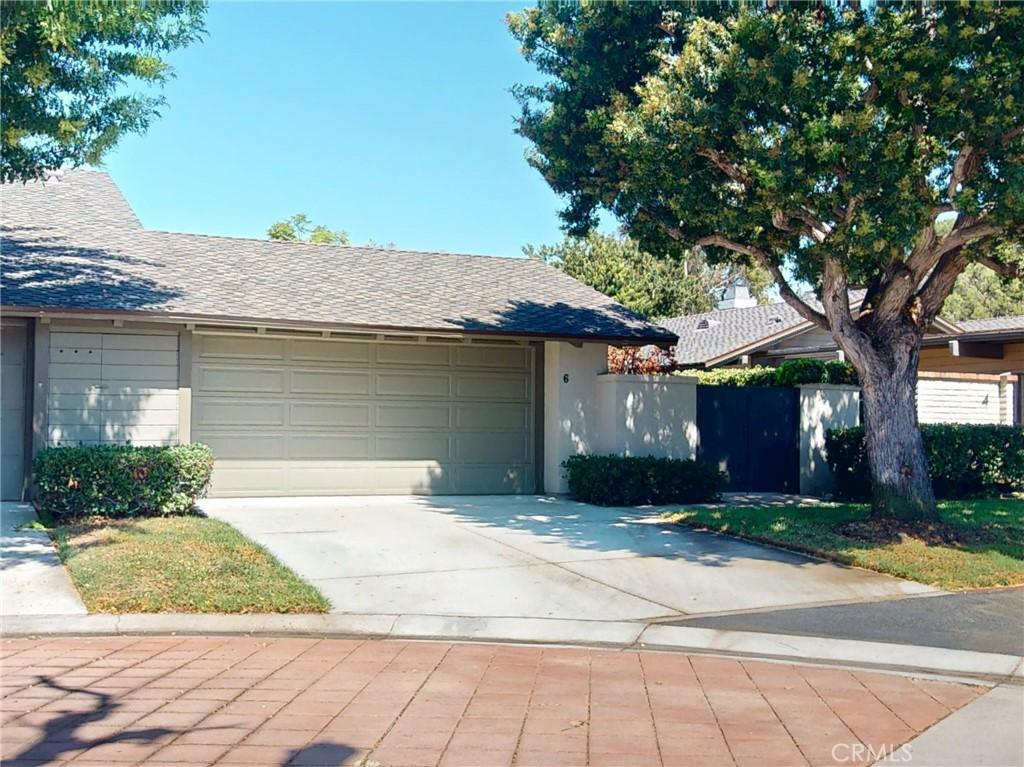 MLS #OC26186338 image #0