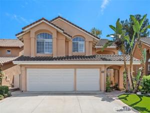 MLS #OC26186445 image #0