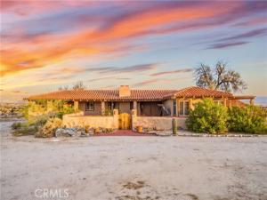 MLS #OC26186493 image #0