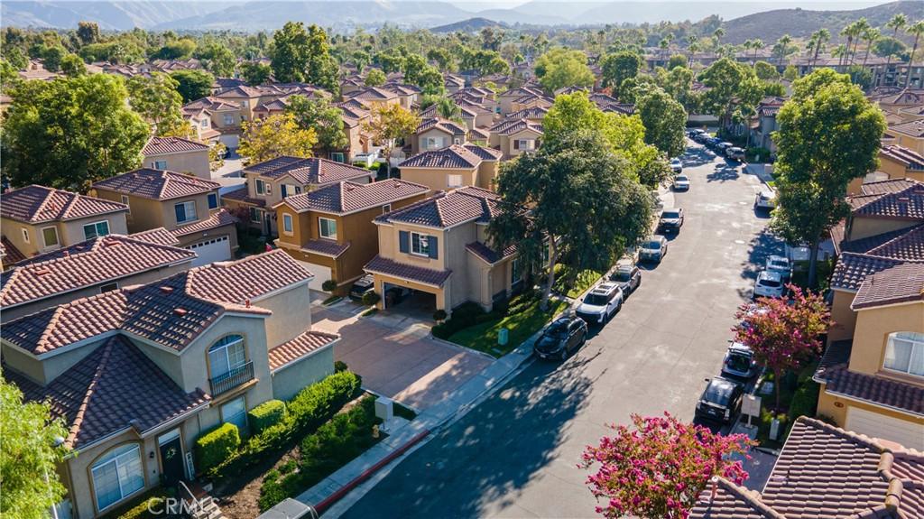 MLS #OC26186606 image #0