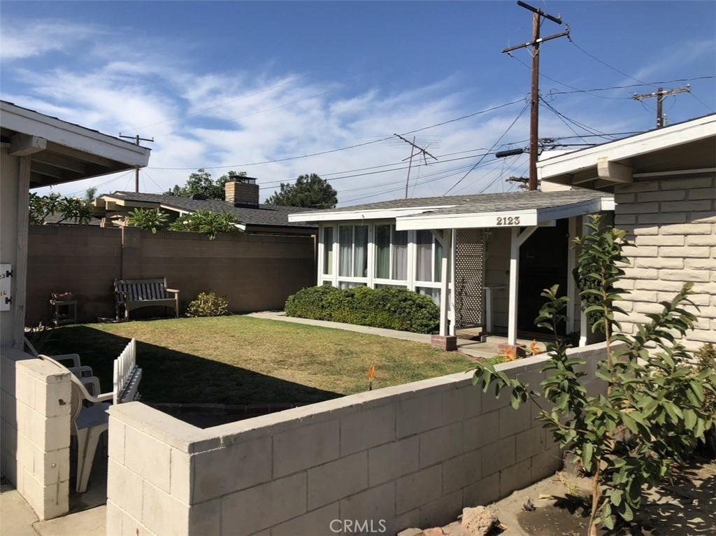 MLS #OC26186671 image #0