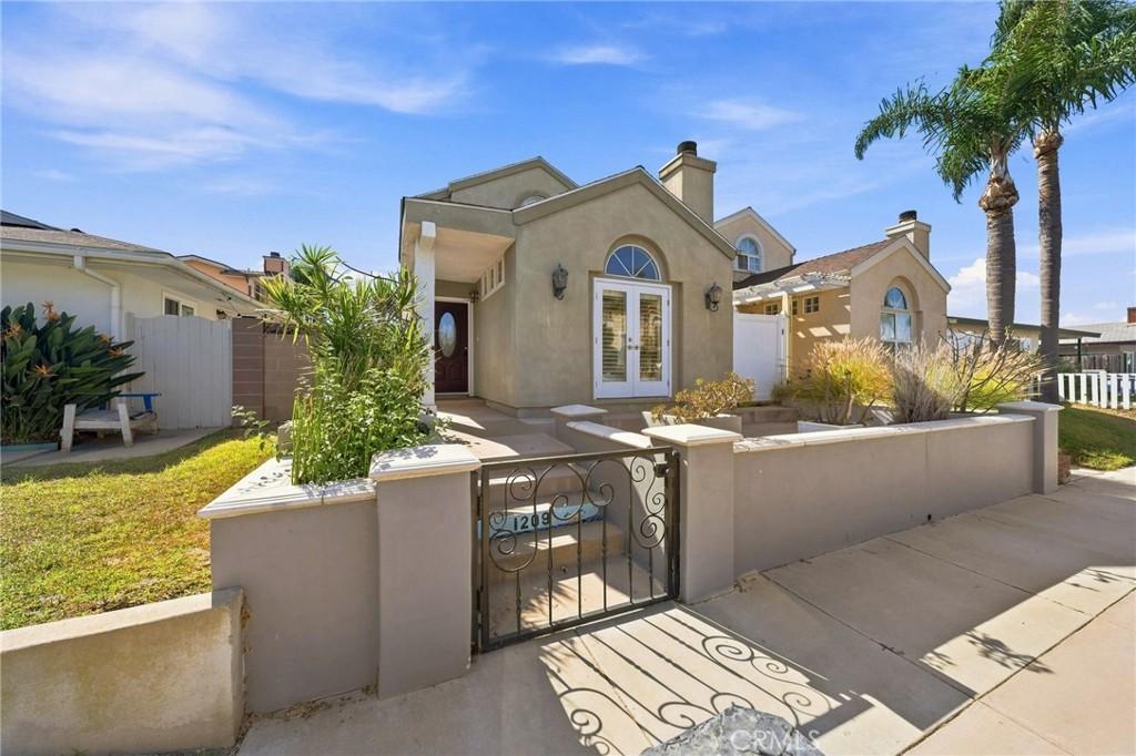 MLS #OC26186799 image #0