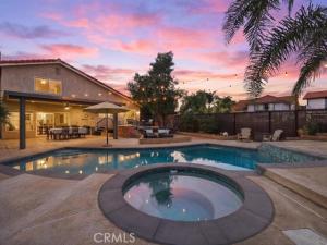 MLS #OC26186975 image #0