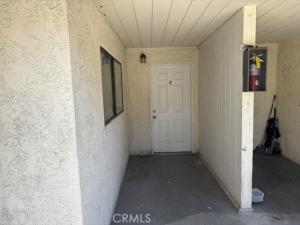 MLS #OC26186990 image #0