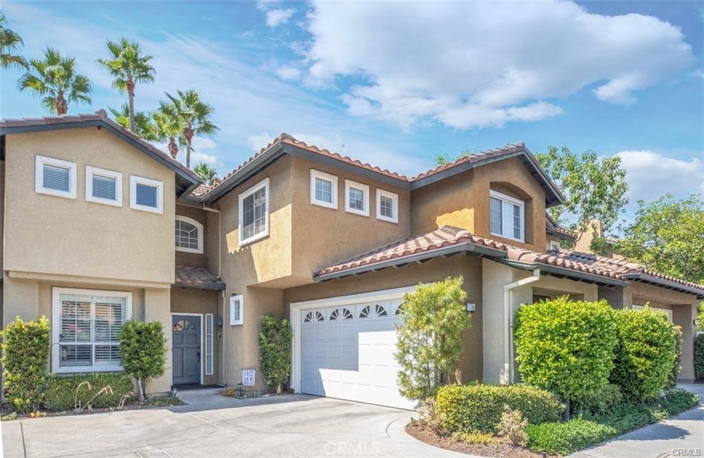 MLS #OC26187042 image #0
