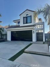 MLS #OC26187182 image #0
