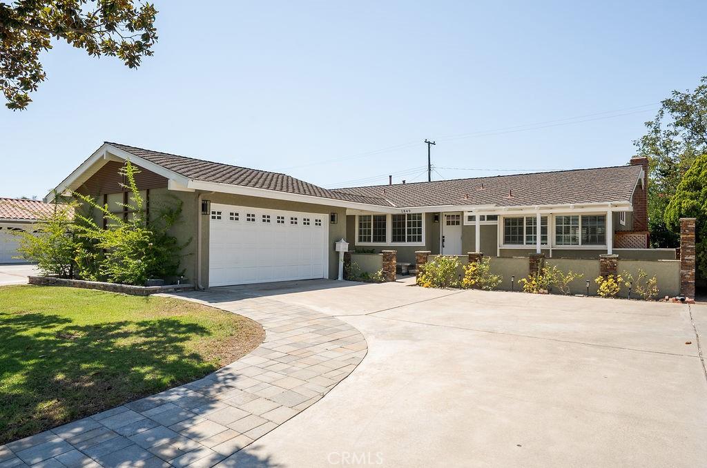 MLS #OC26187488 image #0