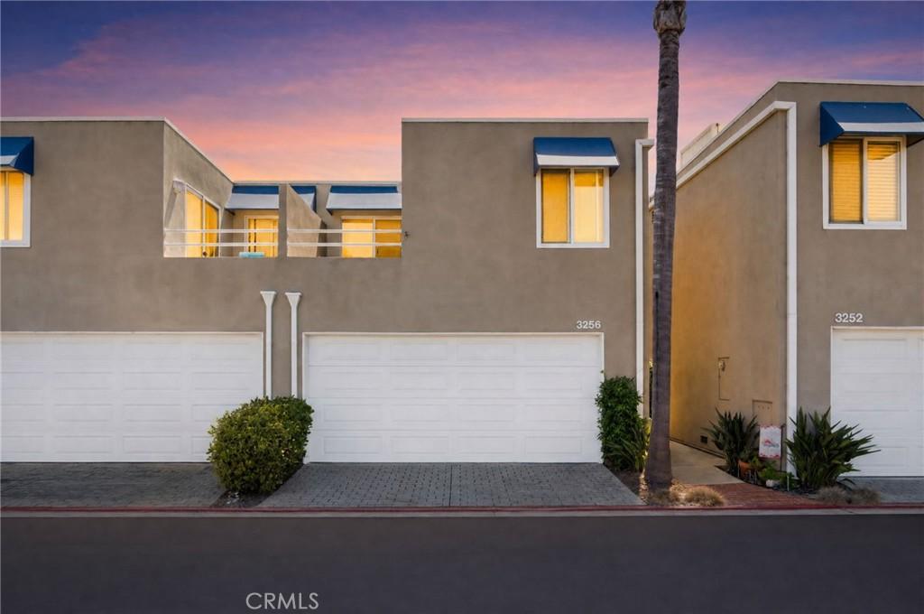 MLS #OC26187491 image #0