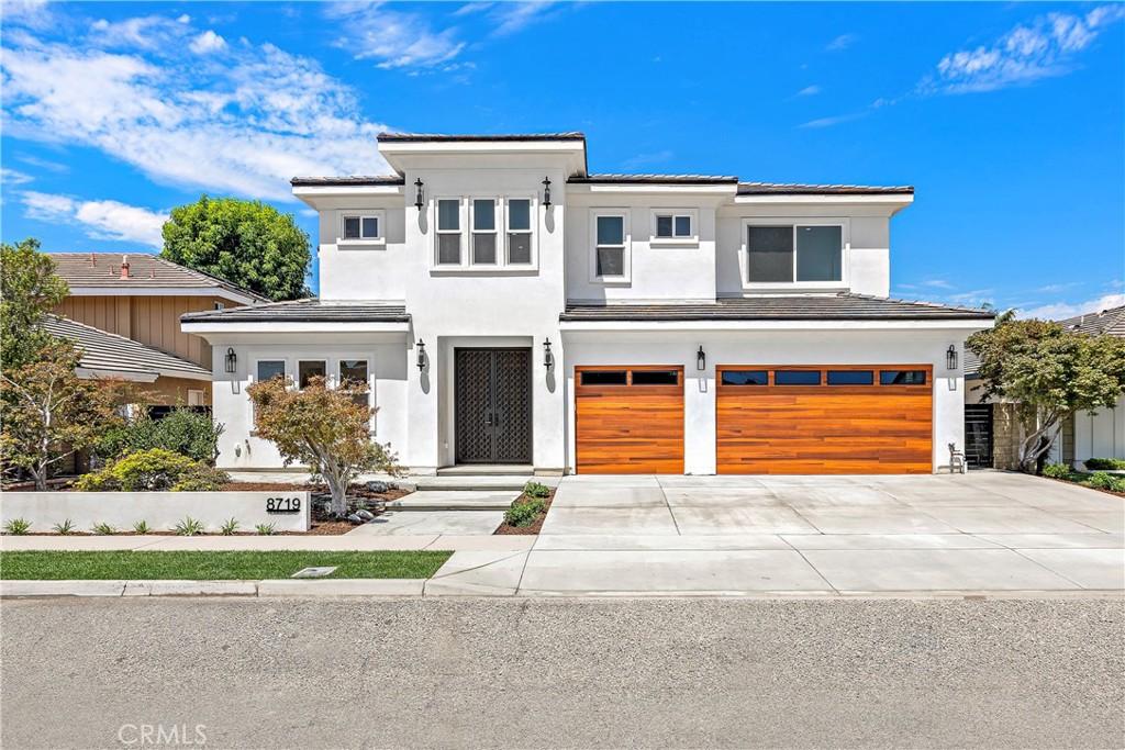 MLS #OC26187549 image #0