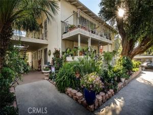 MLS #OC26187673 image #0