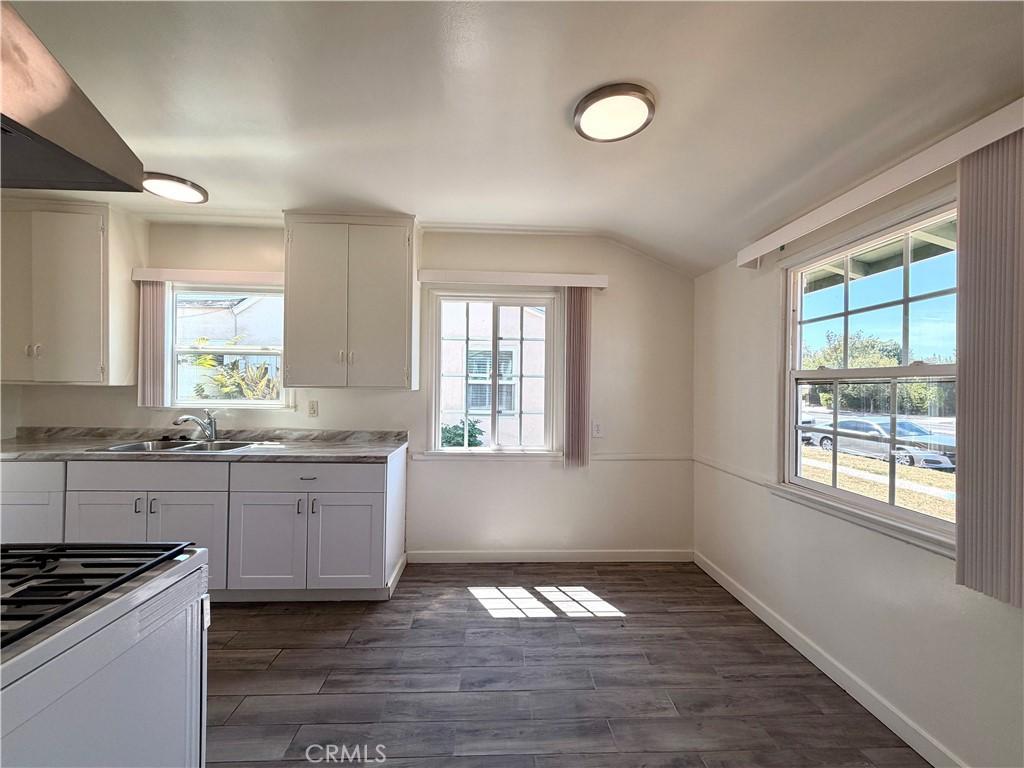 MLS #OC26187727 image #0