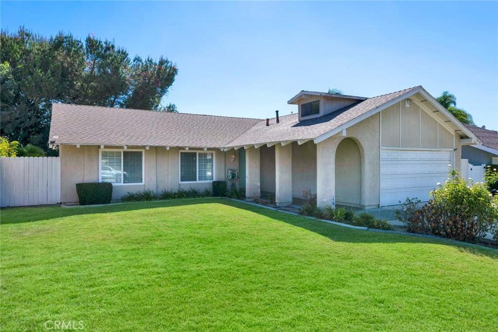 MLS #OC26187768 image #0