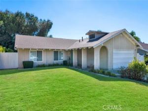 MLS #OC26187768 image #0