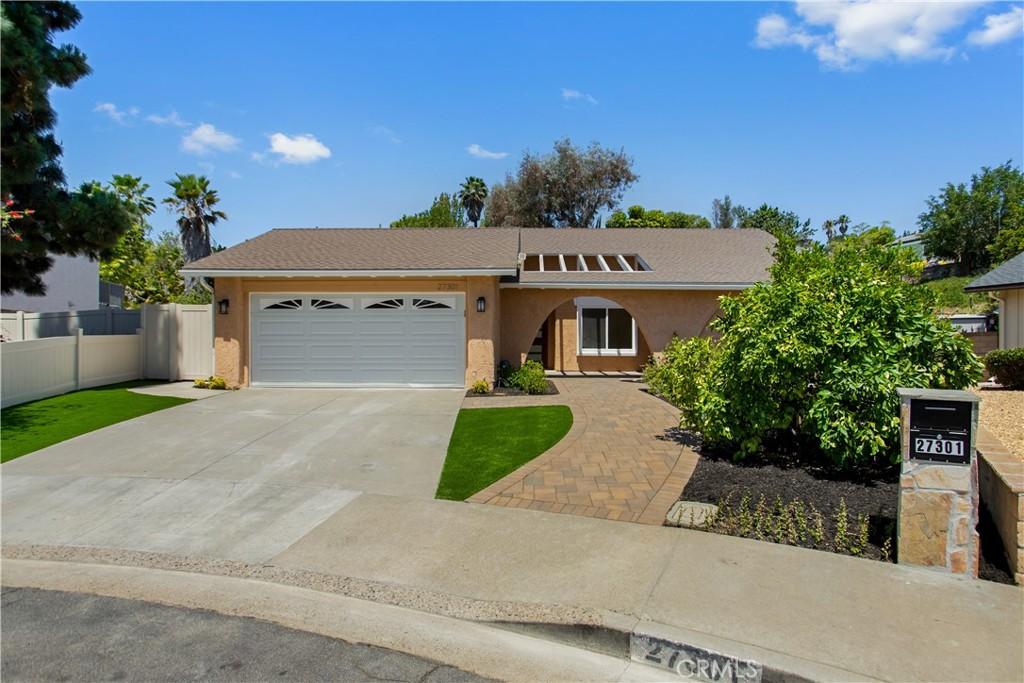 MLS #OC26187881 image #0