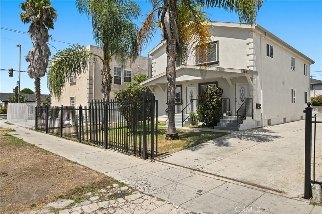 MLS #OC26187896 image #0
