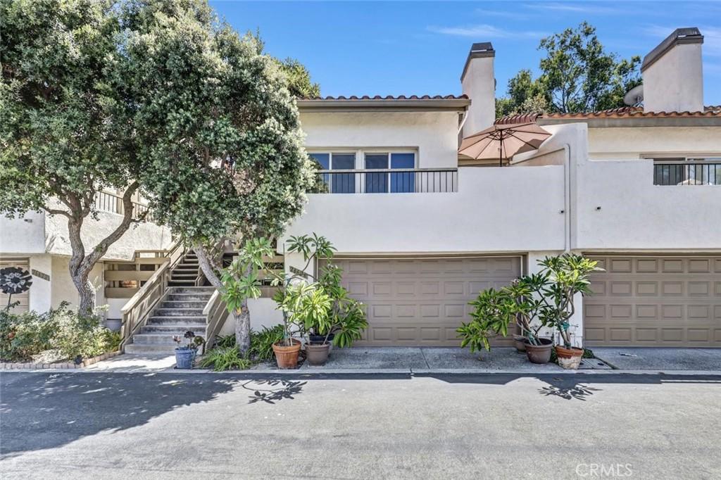 MLS #OC26187946 image #0