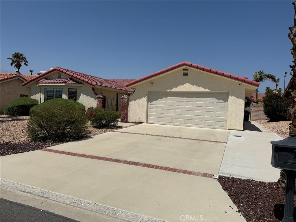 MLS #OC26187960 image #0
