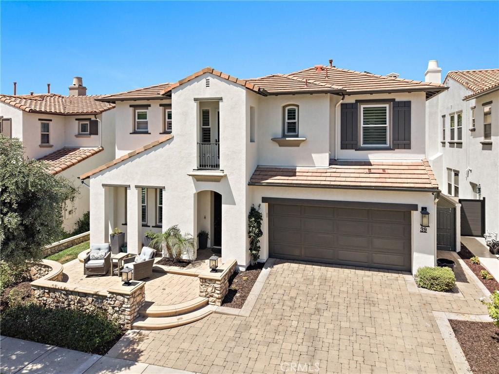 MLS #OC26188061 image #0