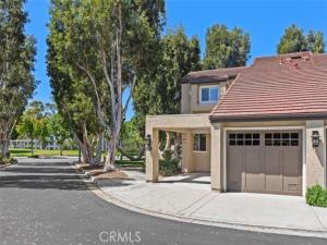 MLS #OC26188142 image #0