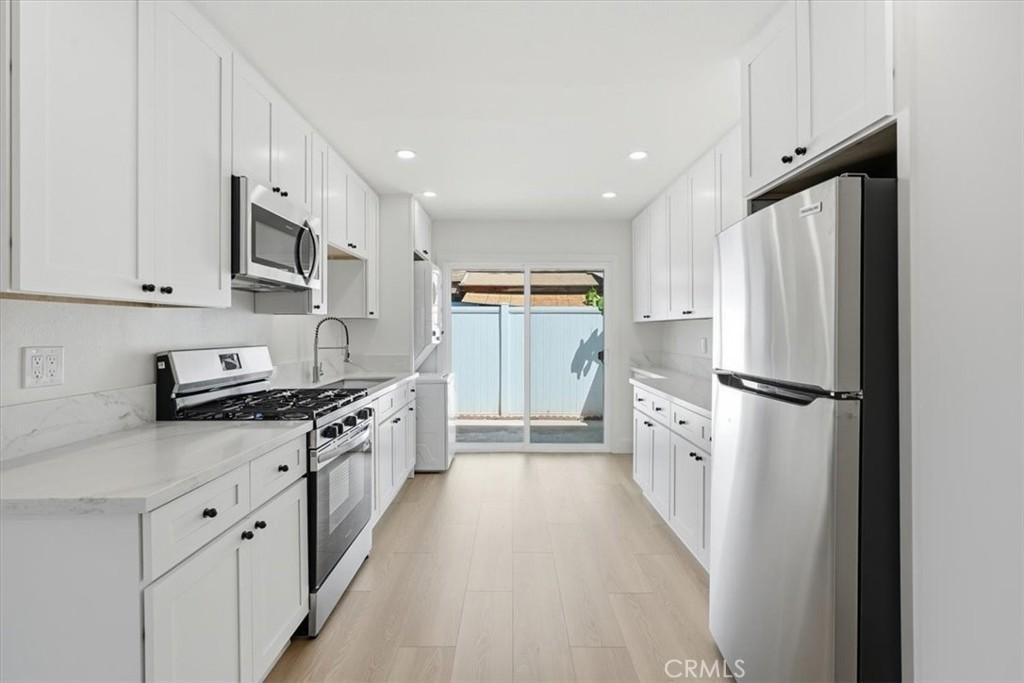 MLS #OC26188204 image #0