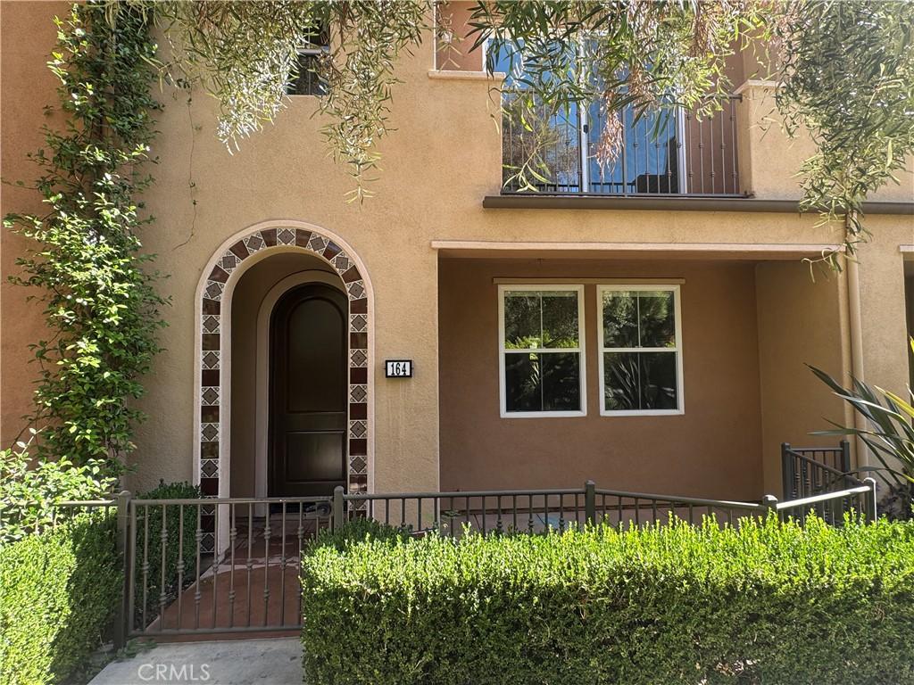 MLS #OC26188317 image #0