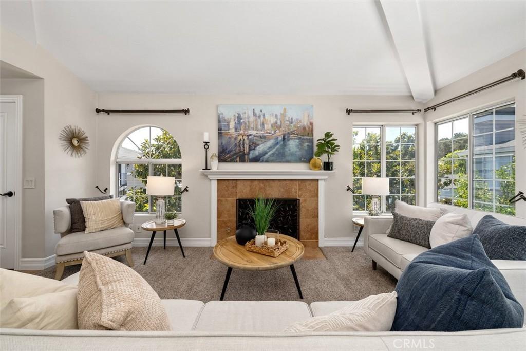 MLS #OC26188342 image #0