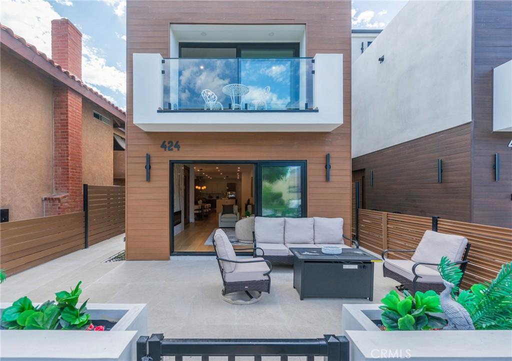 MLS #OC26188528 image #0