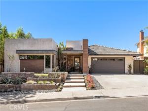 MLS #OC26188679 image #0