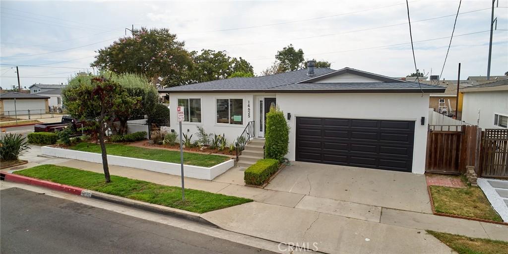 MLS #OC26188762 image #0