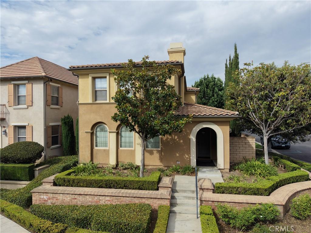 MLS #OC26188852 image #0