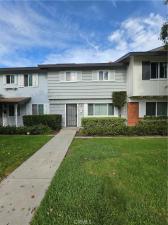MLS #OC26188930 image #0