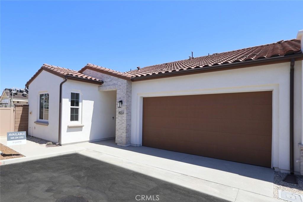 MLS #OC26188934 image #0