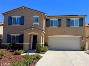 MLS #OC26188997 image #0