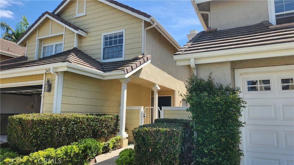 MLS #OC26189065 image #0