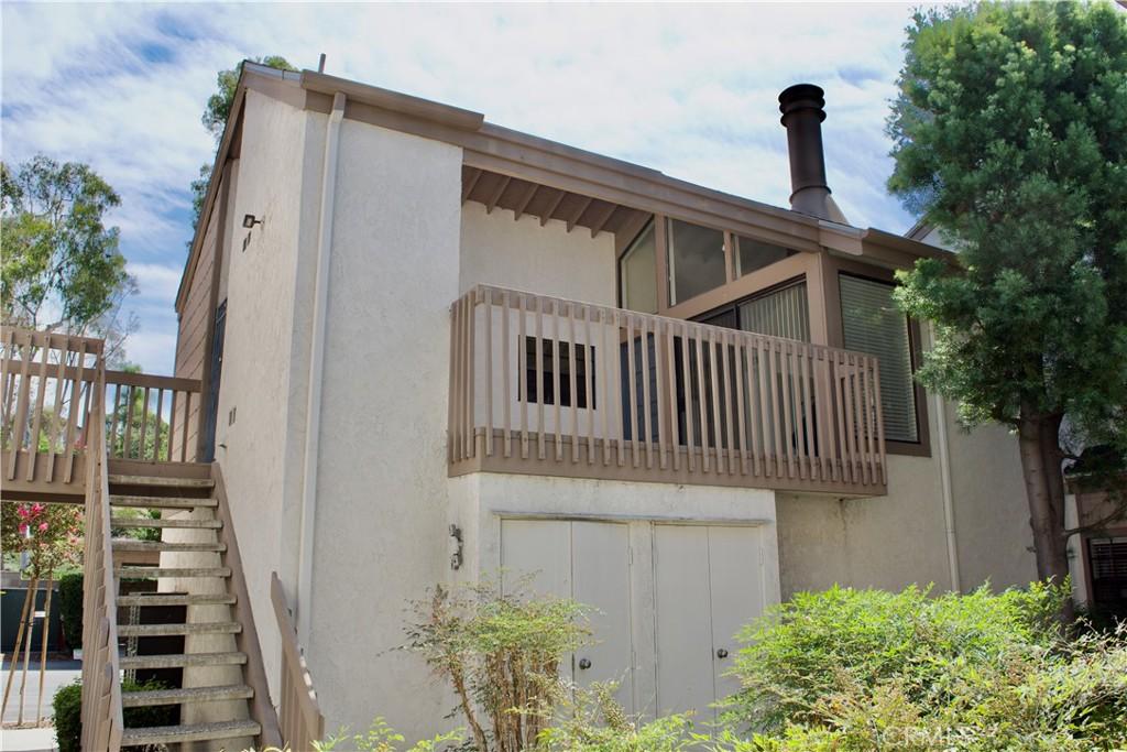 MLS #OC26189407 image #0