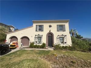 MLS #OC26189440 image #0