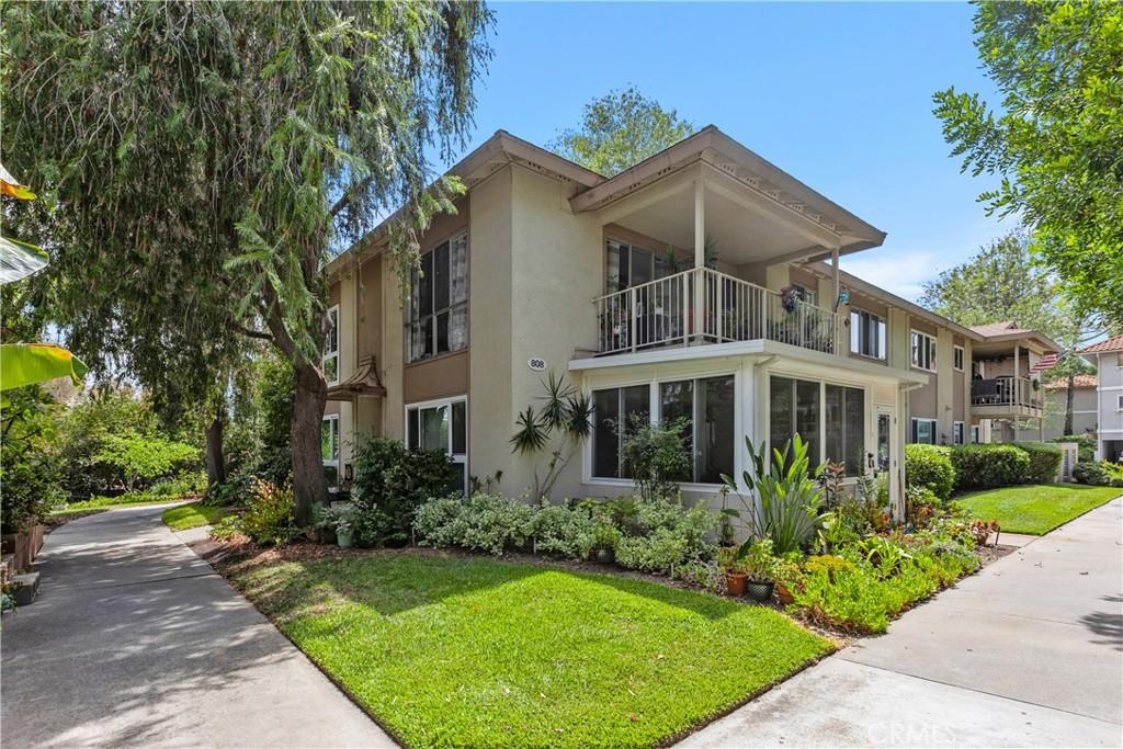 MLS #OC26189566 image #0
