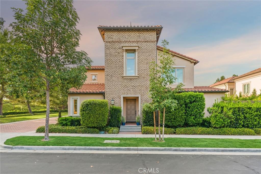 MLS #OC26189872 image #0