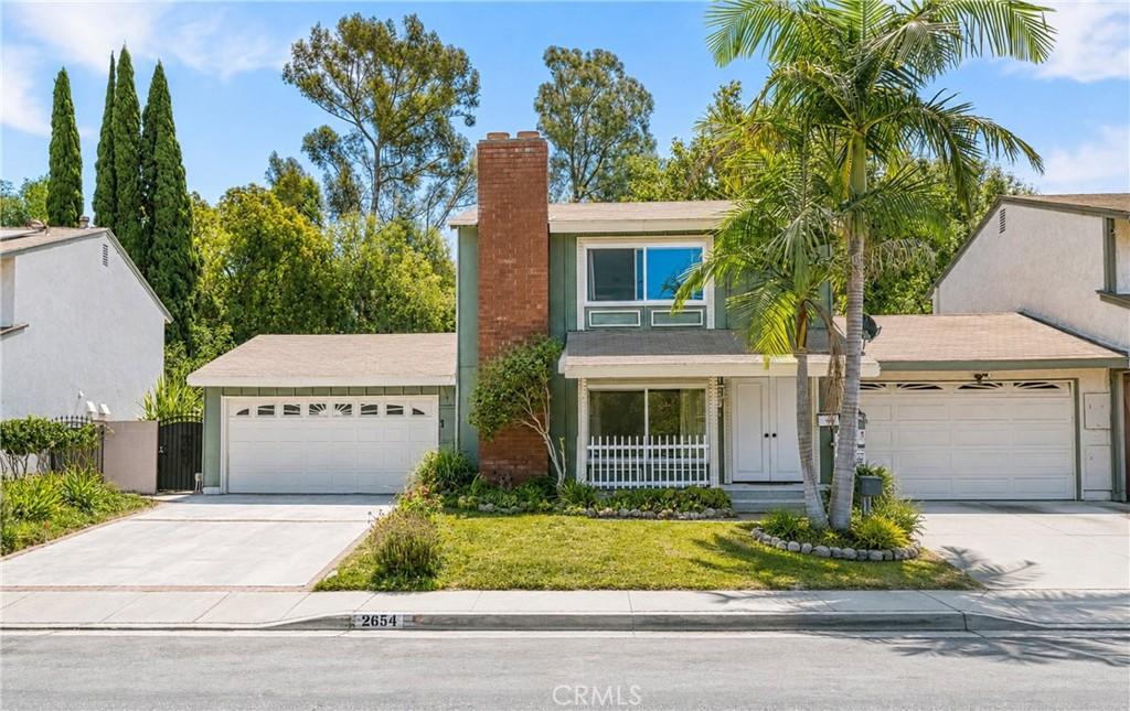 MLS #OC26189937 image #0