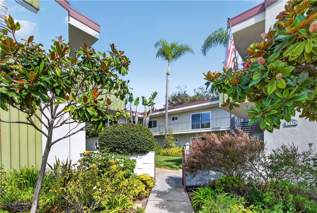 MLS #OC26190408 image #0