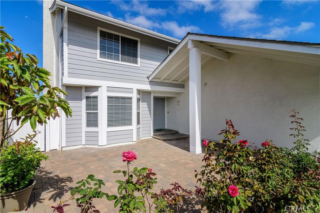 MLS #OC26190411 image #0