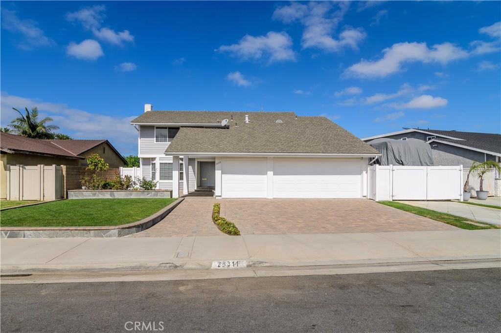 MLS #OC26190411 image #0