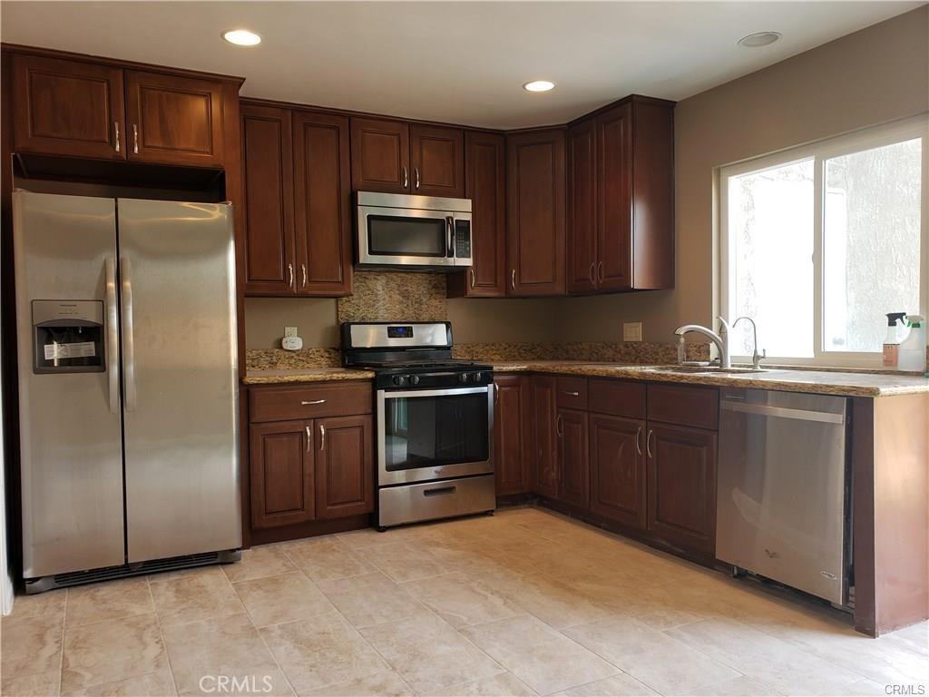 MLS #OC26190451 image #0