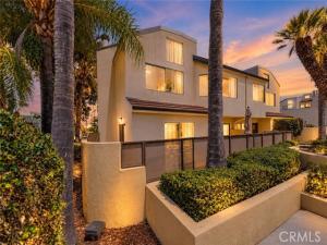 MLS #OC26190523 image #0
